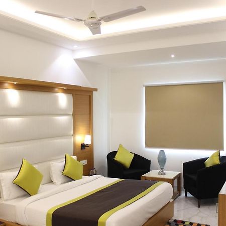 Hotel Aero Star Near Delhi Airport New Delhi Ngoại thất bức ảnh