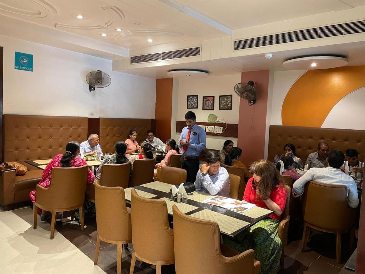 Hotel Aero Star Near Delhi Airport New Delhi Ngoại thất bức ảnh