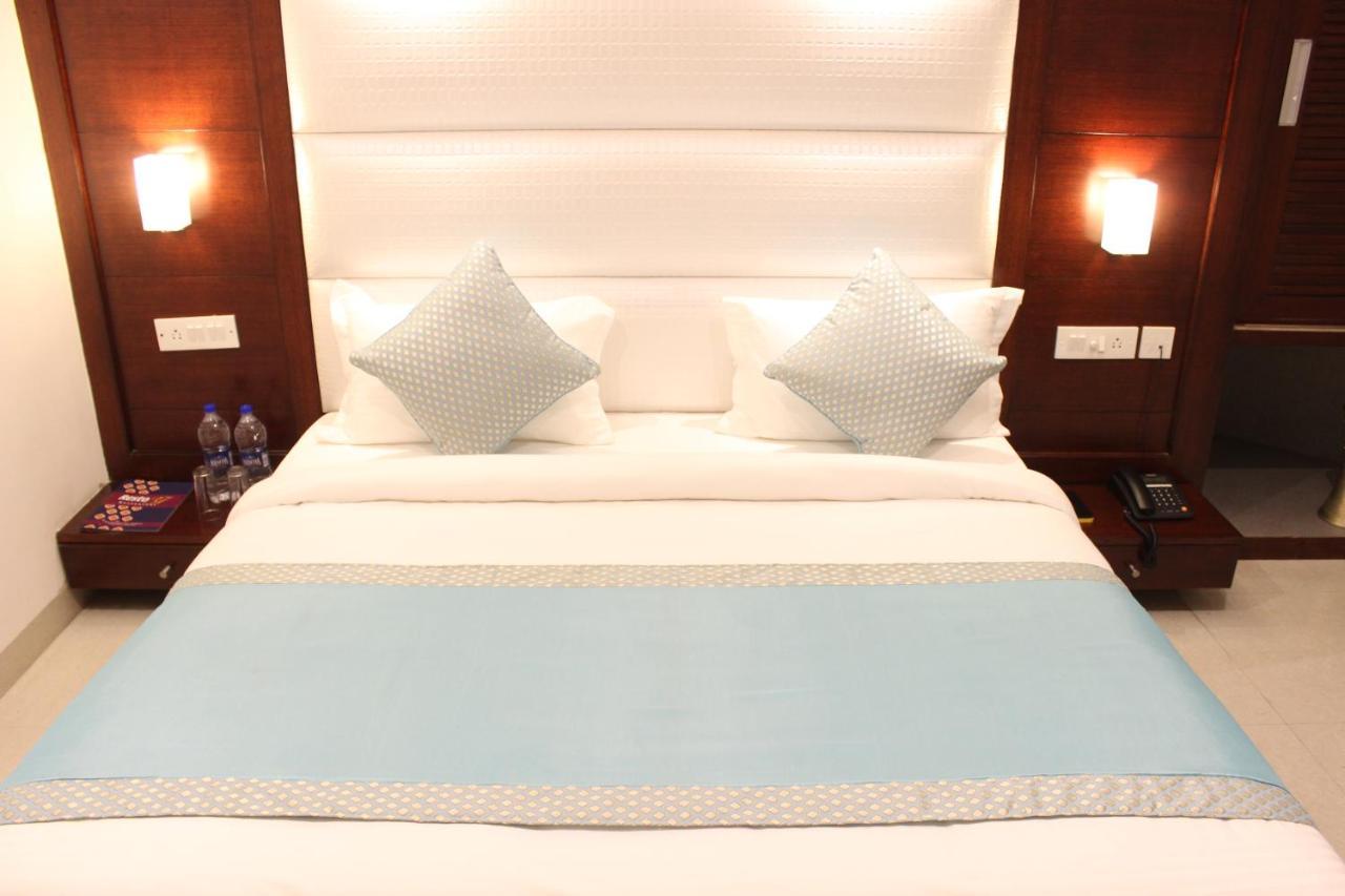 Hotel Aero Star Near Delhi Airport New Delhi Ngoại thất bức ảnh